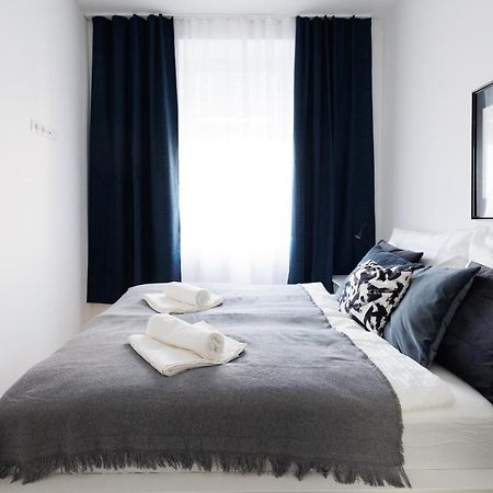 Central City Apartment - 2 Bedroom With Netflix Viyana Dış mekan fotoğraf